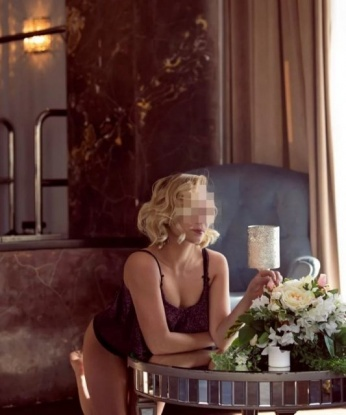 Лидия, 24 года, 2 размер груди